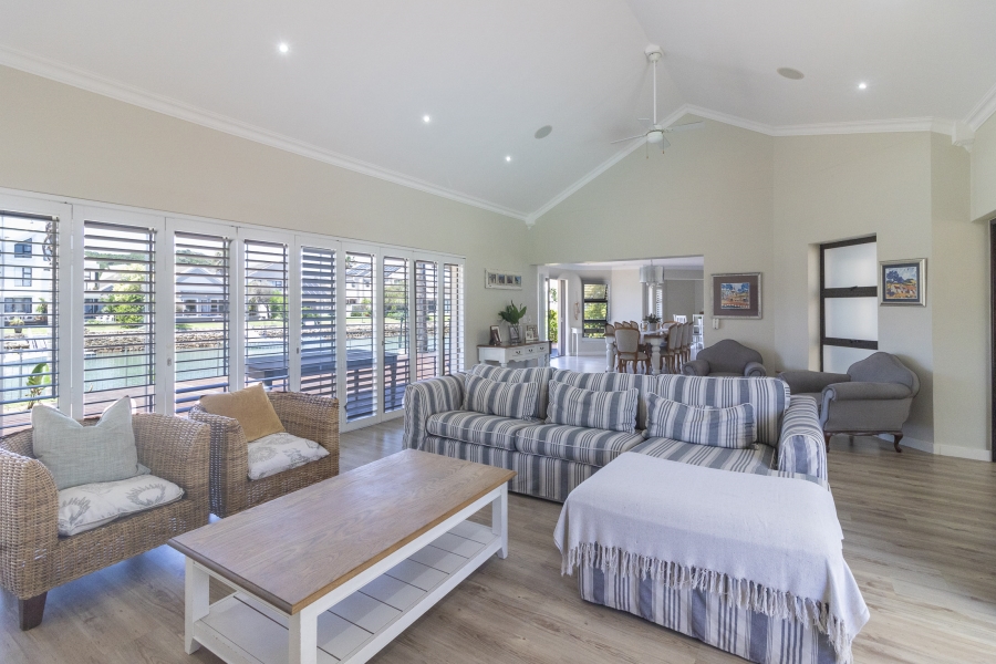 5 Bedroom Property for Sale in Royal Alfred Marina Eastern Cape